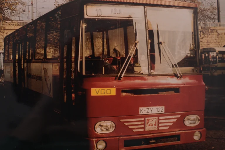 Einer der ersten Busse, die bei Firmengründung eingesetzt wurden.