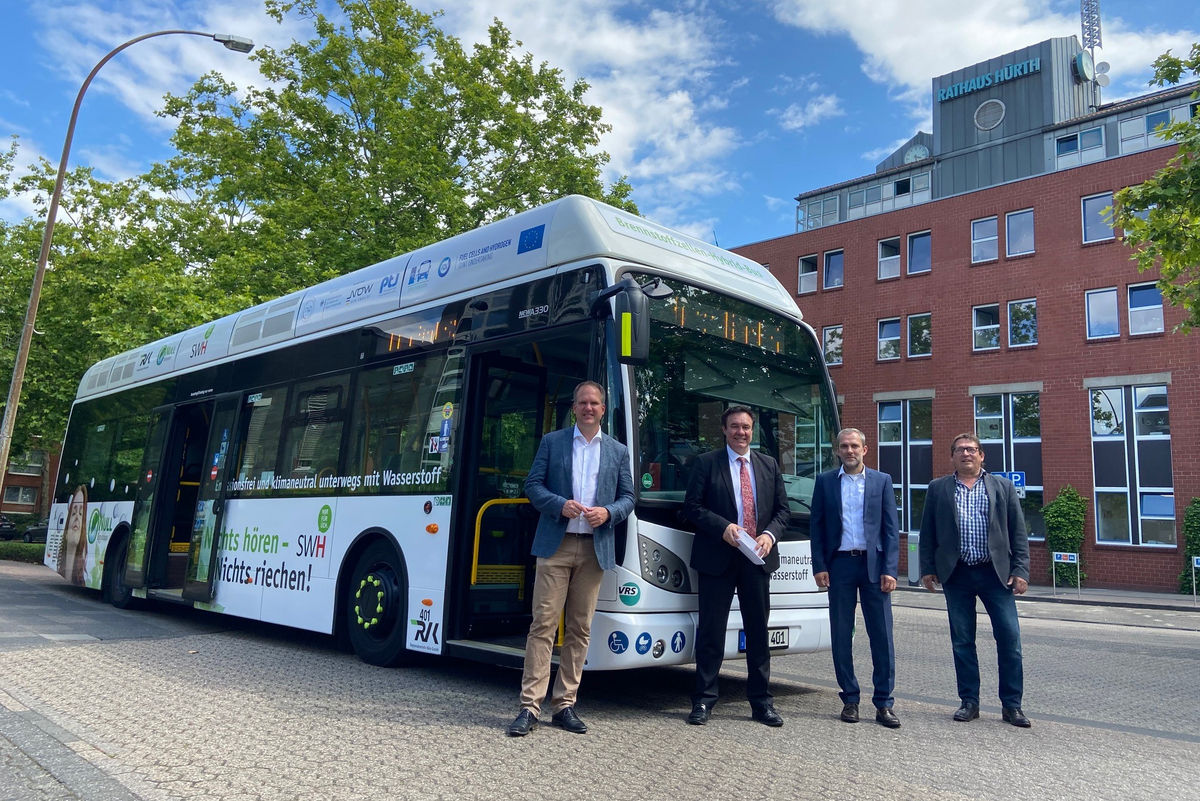 Im Sommer größte Busflotte mit Wasserstoffantrieb Komplette