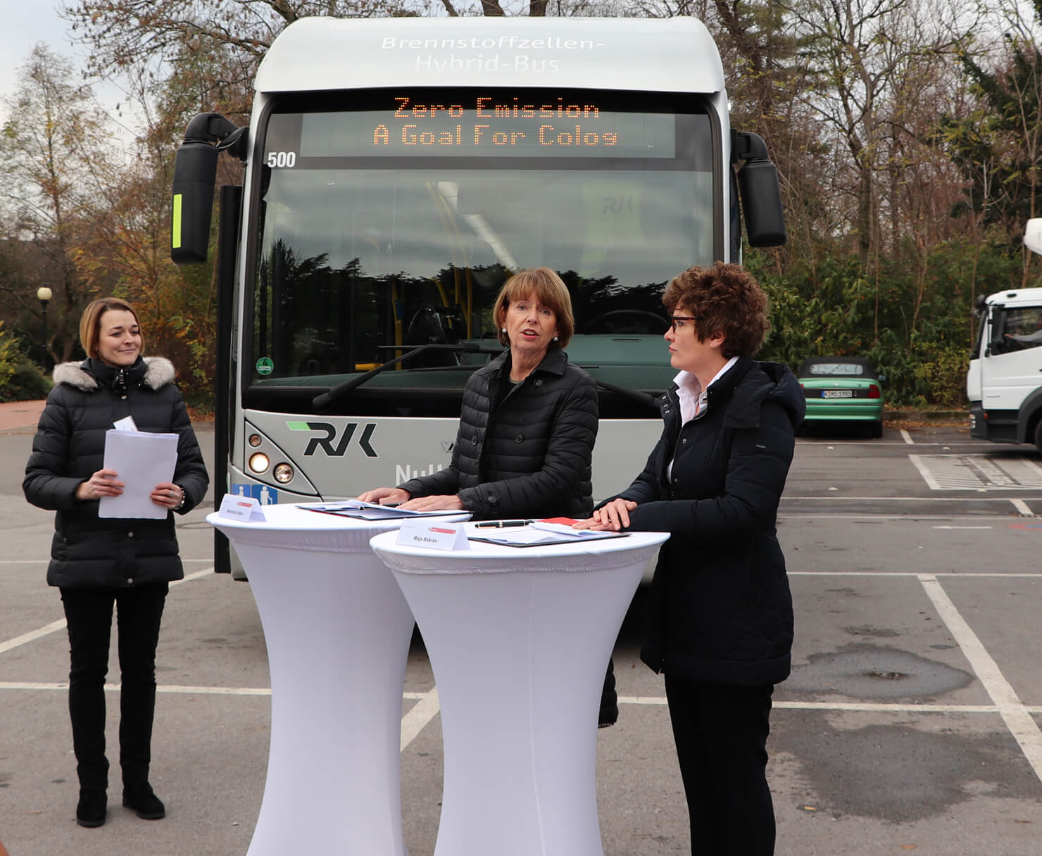 OB Reker unzeichnet Absichtserklärung OB Reker unzeichnet Absichtserklärung